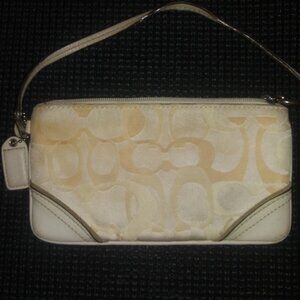 Coach Optic Signature White Canvas Wristlet